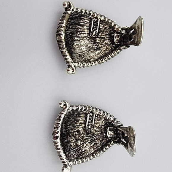 Vintage BSK Clip Earrings Collegecore Prepschool 80s Knight Shield Crest Silver - Picture 4 of 4